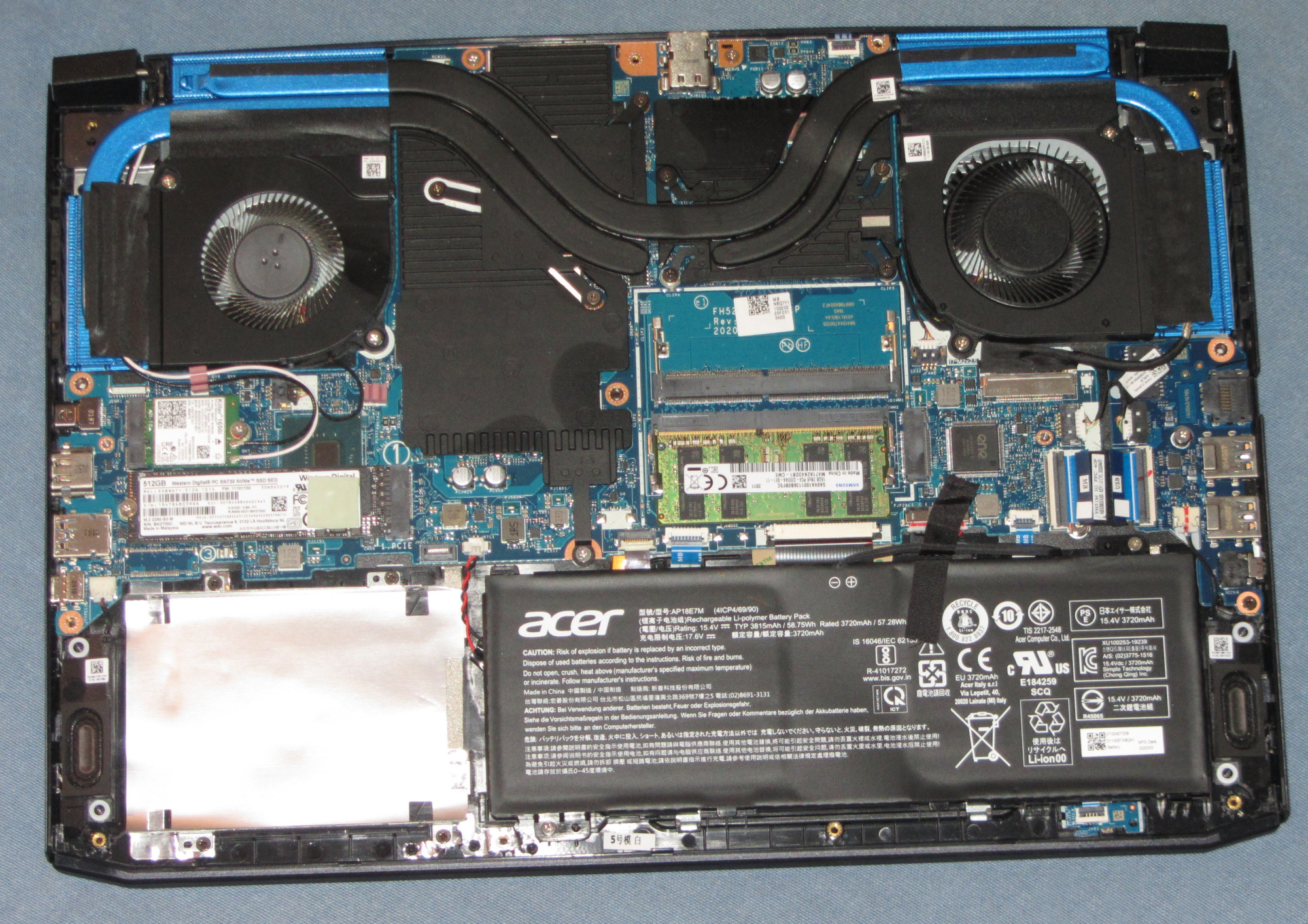 How to replace and fix ACER ACER PT315-52-53 PH315-53 PH315-54 40pin 0.4mm LED DC02C00Q700 LCD Cable (ACER Predator Helios 300 PH315-53-77N5)